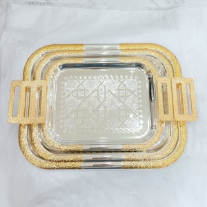 Bandeja Redonda <span class=keywords><strong>de</strong></span> <span class=keywords><strong>Metal</strong></span> <span class=keywords><strong>de</strong></span> Lujo Estilo Árabe Personalizada, Juego <span class=keywords><strong>de</strong></span> 3 Bandejas <span class=keywords><strong>de</strong></span> Servir <span class=keywords><strong>de</strong></span> Hierro con Asas - Product Image 6