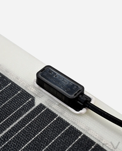 แผงโซลาร์เซลล์แบบยืดหยุ่นกึ่งแข็ง Sunfield SFED-F200M-182 ประสิทธิภาพ 20.2% กำลังไฟ 200W-210W โมโนคริสตัลไลน์ 182 มม. ETFE 30V IP67 พร้อมกล่องเชื่อมต่อ - Product Image 4