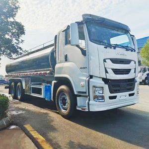 Camión Cisterna <span class=keywords><strong>de</strong></span> Acero <span class=keywords><strong>de</strong></span> Alta Calidad ISUZU 6X4, 20000 <span class=keywords><strong>Litros</strong></span>, Camión Cisterna para Transporte <span class=keywords><strong>de</strong></span> Agua/Leche/<span class=keywords><strong>Aceite</strong></span>/Combustible 6X4 - Product Image 3