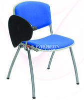 Chaise d'étude robuste pour étudiant avec assise rembourrée en plastique, structure métallique, tablette d'écriture et tiroir en filet
