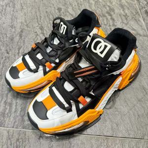 Chaussures de sport et décontractées classiques de luxe de qualité supérieure 2025 pour hommes et femmes, chaussures de marche antidérapantes, chaussures de course respirantes en maille - Product Image 4