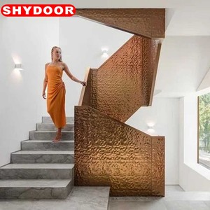 Rampe d'escalier en <span class=keywords><strong>cuivre</strong></span> sur mesure, conçue pour les villas de luxe, les centres commerciaux haut de gamme et les espaces intérieurs de maisons de luxe privées - Product Image 5