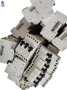 Interruptor Diferencial Residual IDPNA Tipo Estrecho 1 Polo 10A 16A Dispositivo de Seguridad Eléctrica Contra Sobrecarga y Fugas - Product Image 1