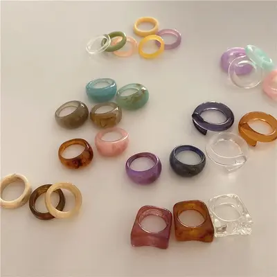 2021 Nieuwe Kleurrijke Chunky Ringen Vrouwen Persoonlijkheid Hars Paar Ring Meisje