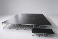 RK Plateforme de Scène Portable Personnalisée 4x8 avec Rehausseur de Batterie pour Installation et Test