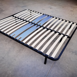 Base de Cama de Metal Negro Resistente con Listones Flexibles de Madera de Abedul Curvada, Soporte para Colchón, No Requiere Somier - Product Image 6
