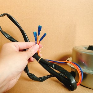 Motor de Ventilador Ydk 45 6b de 45w para Unidad Exterior de Aire Acondicionado Chigo con Espaciado de Orificios Especial - Product Image 1