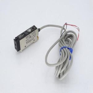 Interruptor PLC E3XR-CE4 - Product Image 1