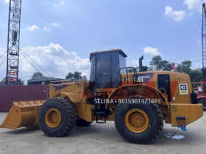 Pala cargadora de ruedas Caterpillar 966H usada de Japón con motor de carga nominal de 6 toneladas y bomba como componentes principales - Product Image 3