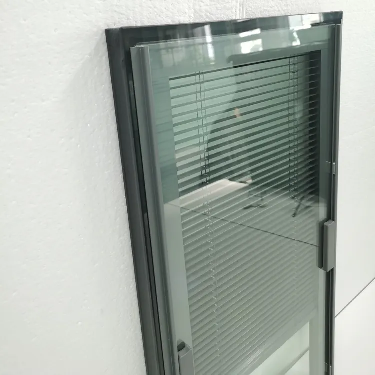 BTG दरवाजा ब्लेड कम ई फिसलने अंधा डबल रोलर शटर ग्लास लौवर विंडोज