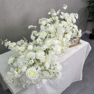 ดอกกุหลาบขาวประดิษฐ์คุณภาพสูงจาก DKB Wholesale สำหรับตกแต่งโต๊ะ งานแต่งงาน และงานอื่นๆ - Product Image 3