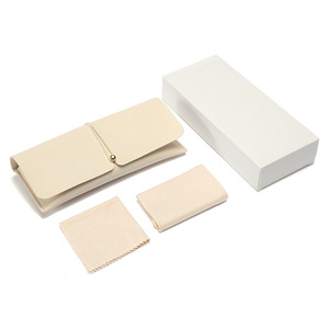 עיצוב חדש מותאם אישית מובלט לוגו מובלט עבור משקפי שמש אריזת אופנה משקפיים עם בד כיס - Product Image 2