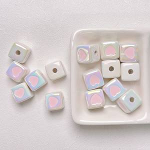 Precio al por mayor lindo Color galvanizado en forma de corazón de cuatro lados cuentas acrílicas cuadradas DIY materiales hechos a mano Accesorios - Product Image 5