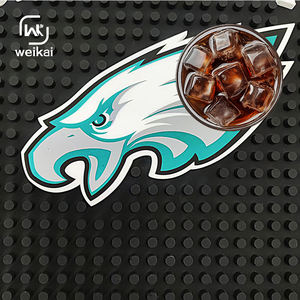 Tapis de rail de bar avec logo en relief personnalisé Tapis de bar en PVC tendre cadeau de promotion goutte à goutte doux de conception OEM écologique - Product Image 2