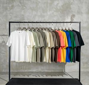 Camiseta con logotipo personalizado 260 GSM, ropa de calle pesada de gran tamaño, diseño en blanco, combinaciones de seda de fibra de bambú comprimida - Product Image 5