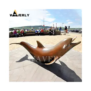 Đồng thau hoặc đồng đúc tượng động vật lớn kim loại đồng cá heo điêu khắc cá heo hồ bơi tượng