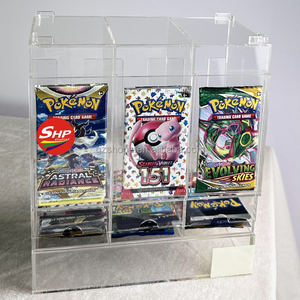 SHP vente en gros 3 slots <span class=keywords><strong>Pokemon</strong></span> série renforcer Pack acrylique distributeur résistant aux ultraviolets <span class=keywords><strong>Pokemon</strong></span> série carte Pack présentoir - Product Image 1