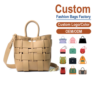Sac fourre-tout en cuir véritable tressé et découpé, fabrication OEM/ODM sur mesure, sac à bandoulière minimaliste pour femme - Product Image 1