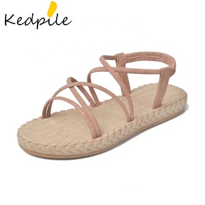 Sandalias planas con punta abatible para mujer, zapatos romanos con cordones de gladiador - Product Image 4