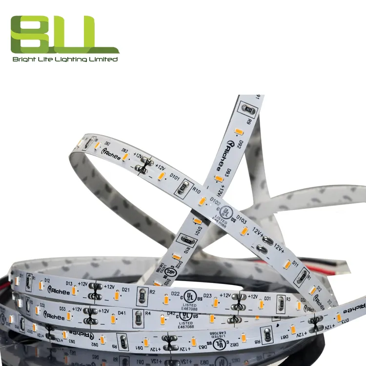 Alta luminosità smd3014 60LED bianco caldo 2700K CRI>90 luce led flessibile per l'illuminazione della camera da letto dell'hotel