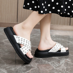 Nuevos Estilos 2026, Sandalias de Playa para Mujer, Suela Plana, Transpirables, Antideslizantes, con Pedrería, Plataforma Elevada - Product Image 3