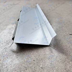 Máquina formadora de aleros para techos con caja de cambios, motor, bomba PLC y rodamientos, 4KW de potencia, fácil de operar, 3 años de garantía - Product Image 5