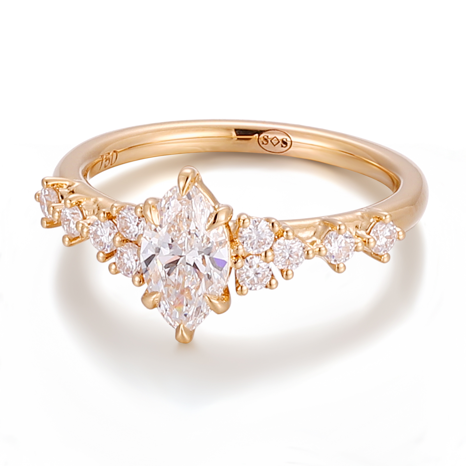 Bague en or massif 10 carats avec diamant de laboratoire.