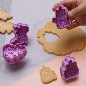 4pcs nhựa Cookie tem và cắt đặt Unicorn phim hoạt hình bánh ngọt Nguồn cung cấp Cookie cắt - Product Image 3