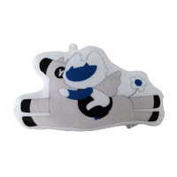 Gantungan Kunci Boneka Anime Custom 10cm Lucu Bahan Katun PP Bordir Logo OEM ODM 100 Pcs MOQ untuk Gantungan Tas Grosir