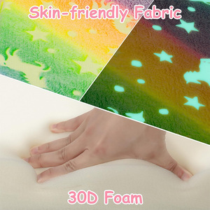 Canapé-lit en peluche pour enfants avec accoudoirs, design coloré, pour enfants de 2 à 4 ans, tissu doux, rembourrage en mousse à haute élasticité - Product Image 3