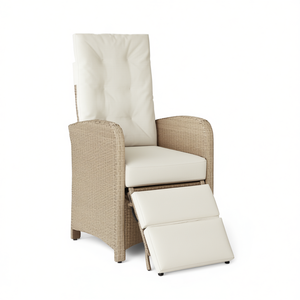 Chaise de patio inclinable en polyrotin avec repose-pieds beige, chaise de jardin d'extérieur au design contemporain, siège rembourré - Product Image 1
