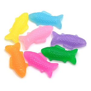 Figuras fluorescentes 3D <span class=keywords><strong>de</strong></span> <span class=keywords><strong>peces</strong></span> del océano <span class=keywords><strong>de</strong></span> <span class=keywords><strong>dibujos</strong></span> animados Kawaii <span class=keywords><strong>de</strong></span> alta calidad, rellenos <span class=keywords><strong>de</strong></span> limo para fiesta en casa <span class=keywords><strong>de</strong></span> resina, adornos encantadores - Product Image 6