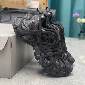 Chaussures de course et de marche rétro à lacets personnalisées en maille de luxe, respirantes, légères, marque célèbre, 3XL - Product Image 4