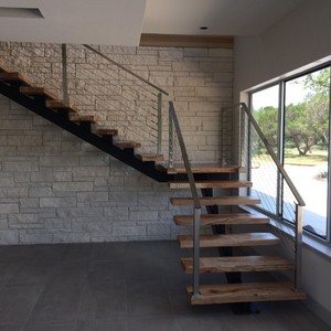 Escaleras interiores Prima Escaleras rectas de quilla de canal en forma de U con marco de metal y peldaños de <span class=keywords><strong>madera</strong></span> maciza <span class=keywords><strong>Escalera</strong></span> personalizada - Product Image 2