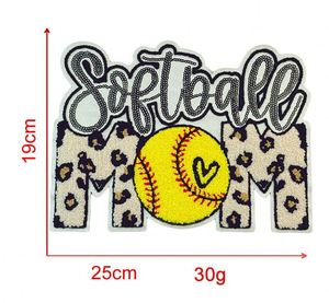 Grande écusson thermocollante brodée de sequins, motif Maman de la Fête du Football, pour T-shirts et sweats à capuche - Product Image 5