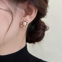 SHDIYAYUN Vente en gros de parures de bijoux en perles d'eau douce naturelles avec incrustation de zircon luxueuse et design élégant
