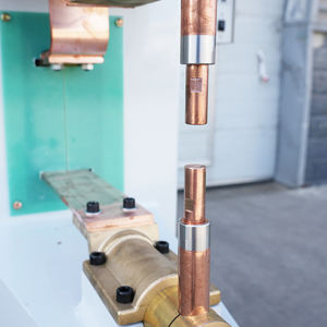 Soudeuses <span class=keywords><strong>par</strong></span> points économiques pour applications automobiles et industrielles, machine de soudage <span class=keywords><strong>par</strong></span> points - Product Image 5