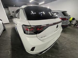<span class=keywords><strong>Volkswagen</strong></span> T-ROC 300TSI Morning Light Edition 1.5T Turbo Gasolina SUV Compacto Usado <span class=keywords><strong>2023</strong></span> para Exportación - Product Image 2