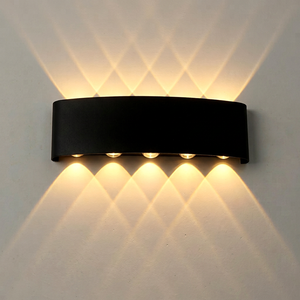 Appliques murales de couloir en aluminium léger 6w Led Garden Outdoor Waterproof Ip65 Led Outdoor Wall Lamps - Product Image 1