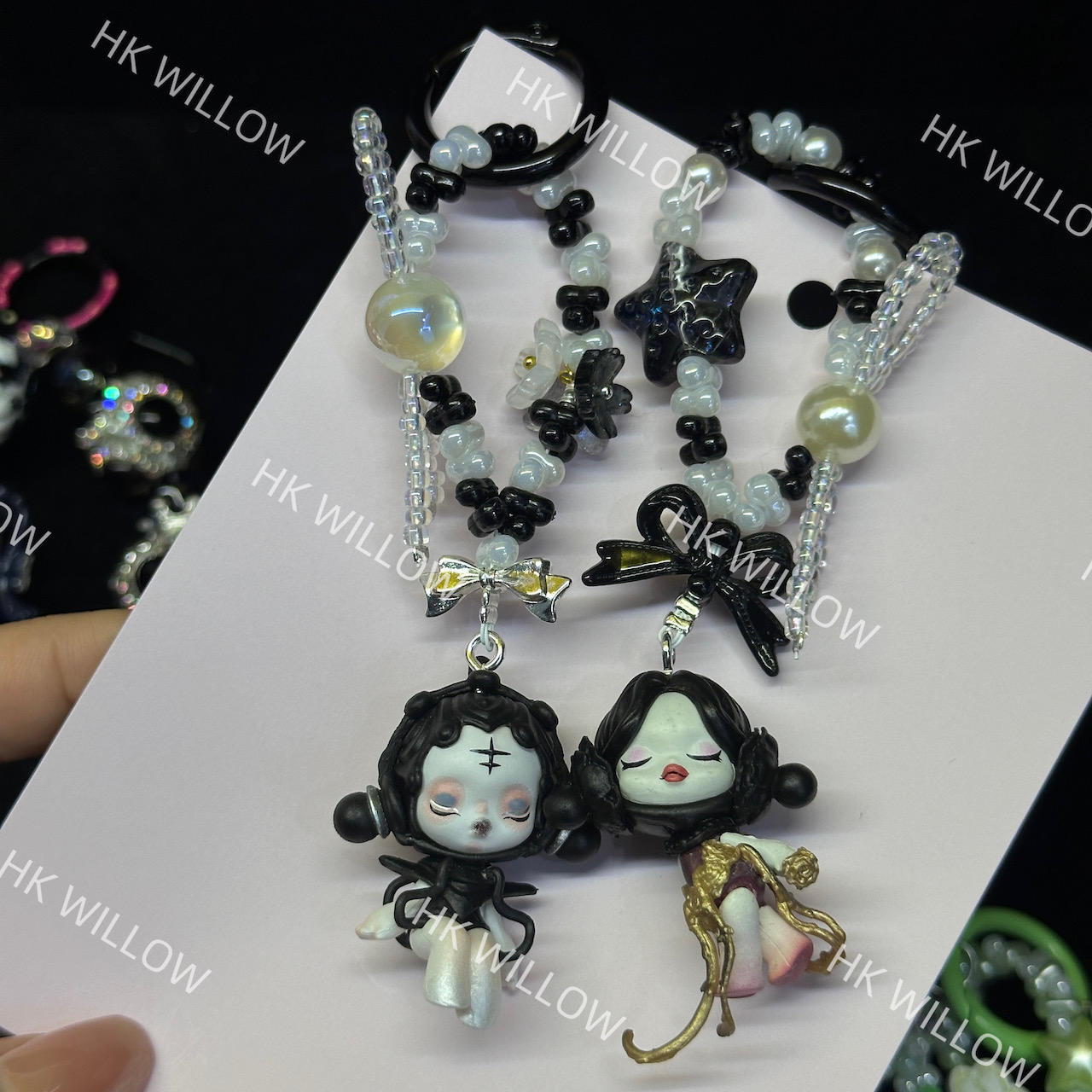 หลายสไตล์ ติดต่อฉันได้เลย