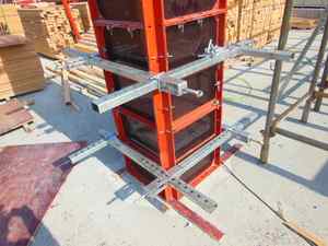 Coffrage Réutilisable et Ajustable en Acier pour Poutres en Béton, Colonnes et Murs de Construction - Product Image 4