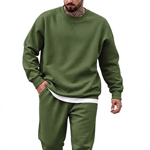 Ensemble sweat-shirt et jogging vert uni pour homme, col rond, manches longues, survêtement décontracté avec poches latérales, taille élastique, coupe régulière - Product Image 2