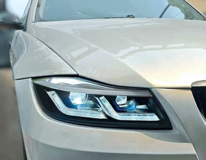 Faros Delanteros LED Modificados de Estado Nuevo Personalizados para <span class=keywords><strong>BMW</strong></span> E90 Quinta Generación Serie 3 2005-2011 Luz Blanca de Alta Calidad con Señal de Giro - Product Image 6