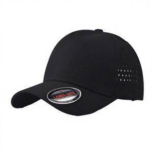 Gorra de béisbol deportiva personalizada en blanco, impermeable y transpirable, de 5 paneles, con perforaciones láser, para golf, venta al por mayor, tipo trucker. - Product Image 3
