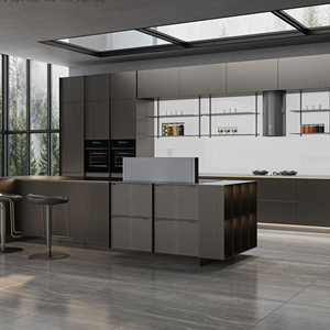 Gabinetes de Cocina de Isla de Lujo de Diseño Libre BAINENG, Ecológicos, Resistentes al Fuego, Modernos, de Acero Inoxidable en Color Natural - Product Image 1