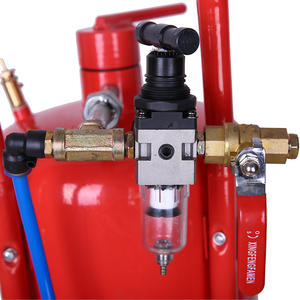 Prix d'usine : Sableuse à réservoir, machine de sablage 10 gallons (40 litres), 60-125 PSI, 6-25 CFM, roulettes directionnelles 2x6 pouces - Product Image 4