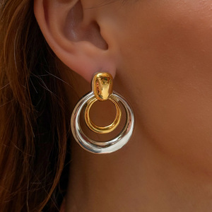 Boucles d'oreilles créoles géométriques double couche en acier inoxydable doré, style fête et mode - Product Image 4