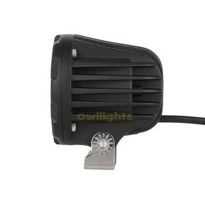 4X4 LED Spot Pod Light Off Road Square Spot Beam 12V 24V 20W LED Work Light pour voiture - Product Image 4