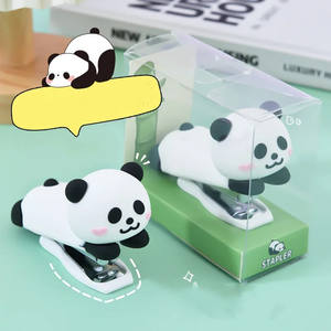 Papelería escolar de oficina personalizada, nuevo diseño, forma de Animal Panda de dibujos animados, grapadora pequeña No 10, grapadora bonita de tamaño Mini - Product Image 1