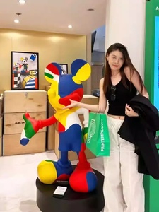 Esculturas de Mickey y <span class=keywords><strong>Minnie</strong></span> <span class=keywords><strong>Mouse</strong></span>, Estatuas de Resina de Arte Moderno para Decoración de Centros Comerciales y Hoteles - Product Image 4